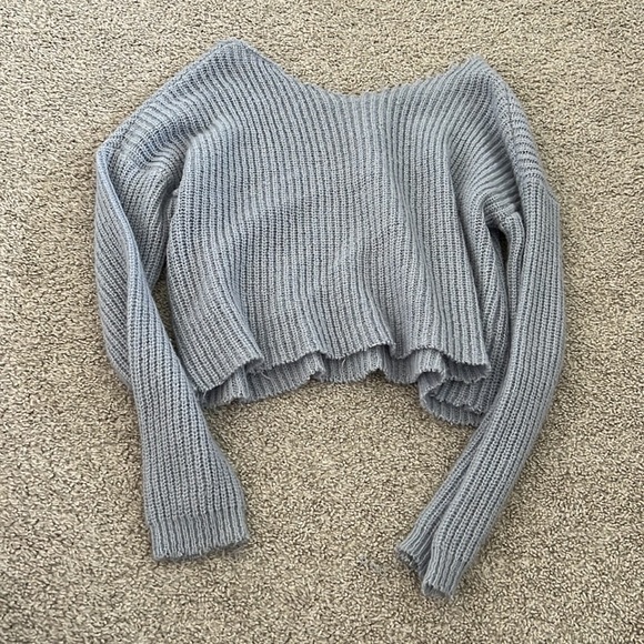 Kohls Cropped Off The Shoulder Sweater - Picture 2 of 2